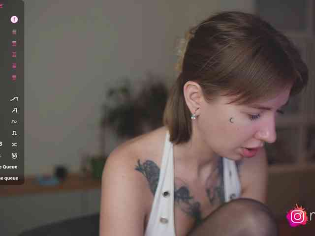 mel-collins webcam