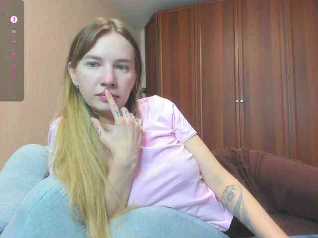 mel-collins webcam