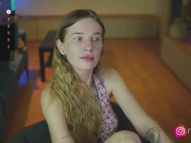 mel-collins webcam