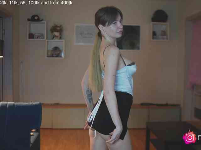 mel-collins webcam