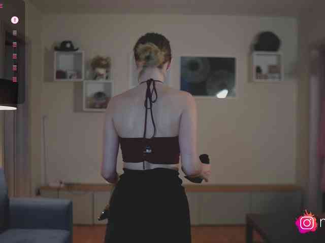 mel-collins webcam