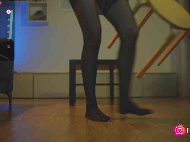 mel-collins webcam