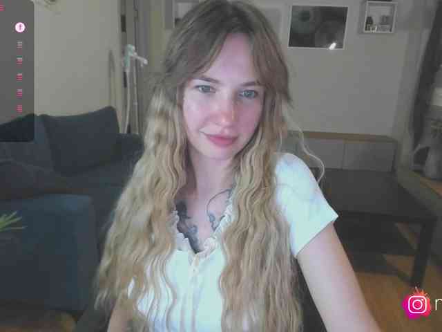 mel-collins webcam