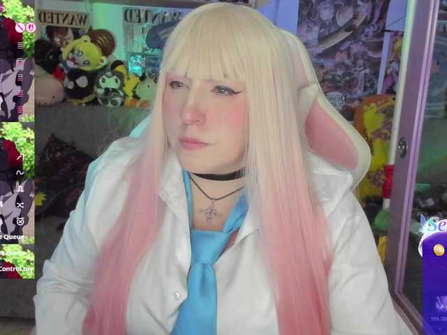 canndyy-new's BongaCams show and profile