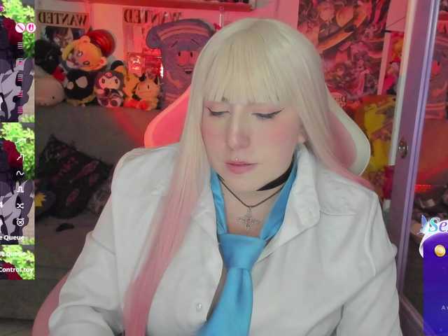 canndyy-new's BongaCams show and profile