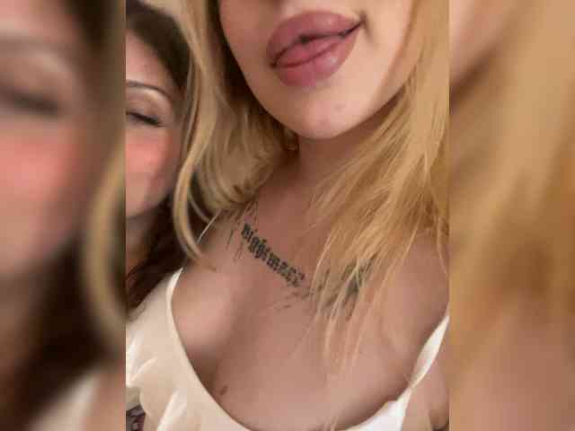 Babyblonde webcam