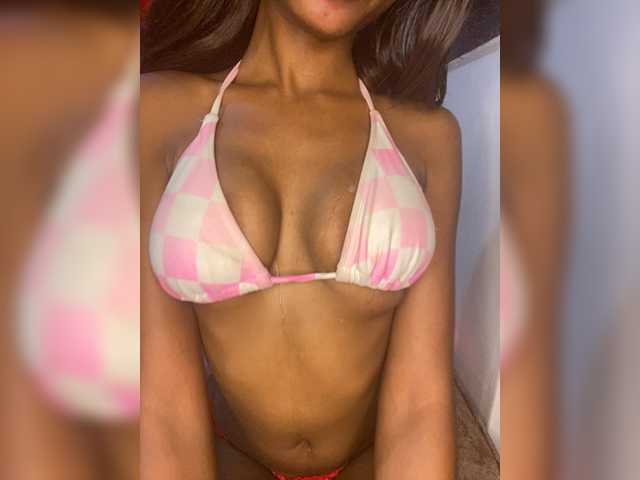 Pvalley live cam on BongaCams
