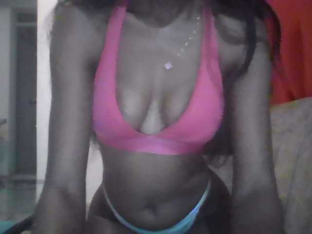 Pvalley Live Cam on BongaCams