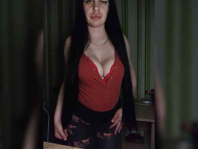 LoveMiya webcam
