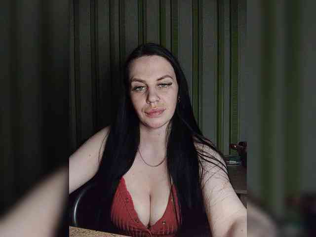 LoveMiya webcam