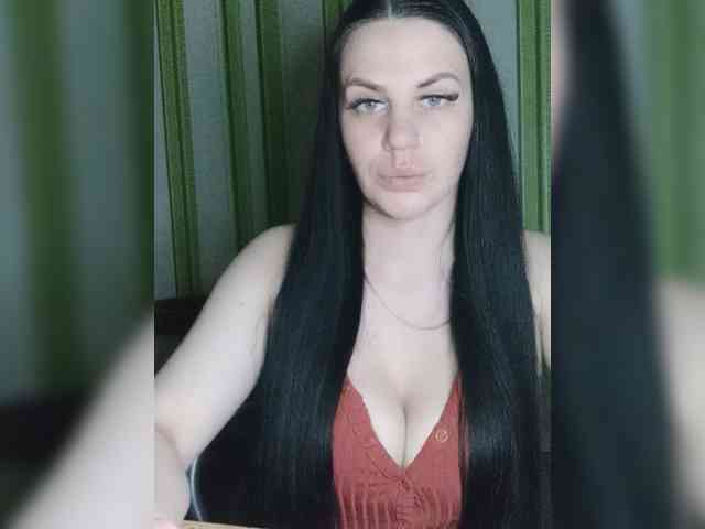 LoveMiya webcam