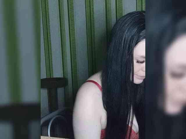 LoveMiya webcam