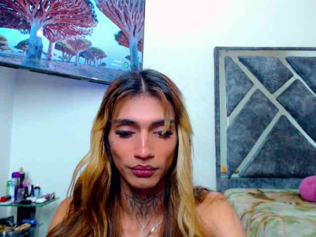 camila-horny1 Live Webcam on BongaCams