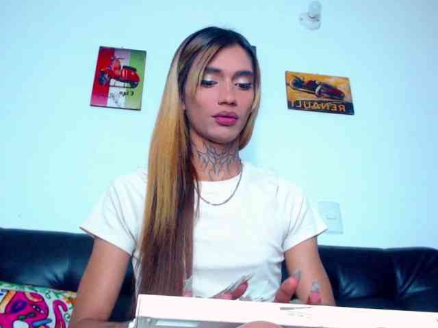 camila-horny1 Sex Cam Show