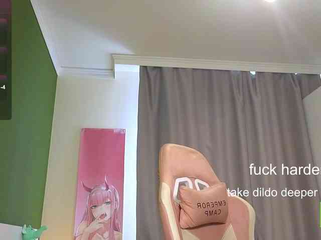 CaseyLaBow webcam
