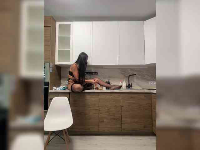 Milana555550 bongacams