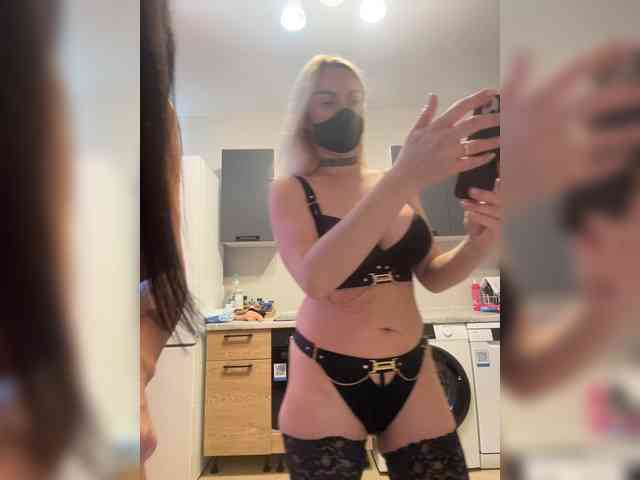 Milana555550 webcam