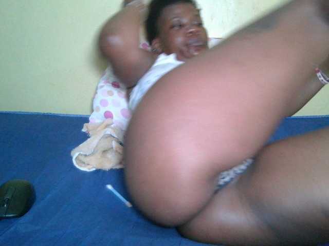 Sweetbaby006 live cam on BongaCams