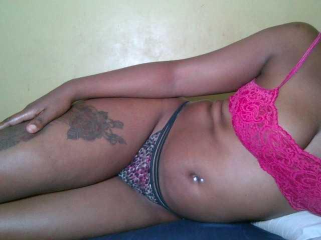 Sweetbaby006 live cam on BongaCams
