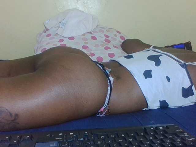 Sweetbaby006 live cam on BongaCams