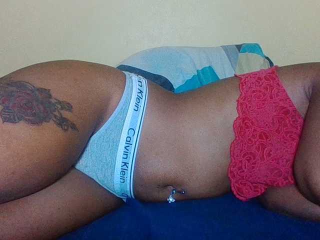 Sweetbaby006's BongaCams show and profile