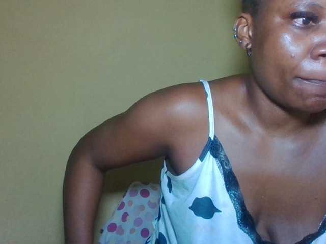 Sweetbaby006 live cam on BongaCams