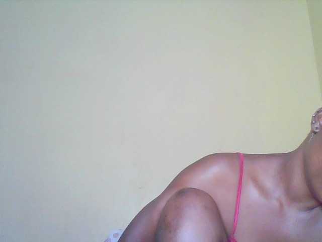 Sweetbaby006 live cam on BongaCams