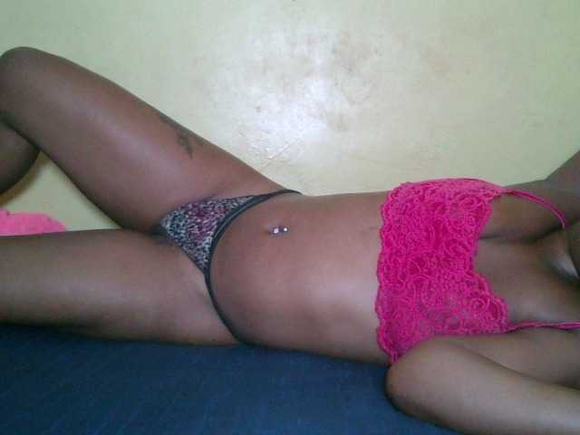 Sweetbaby006 live cam on BongaCams