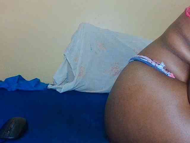 Sweetbaby006 webcam