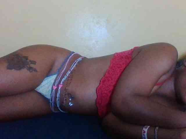 Sweetbaby006 webcam