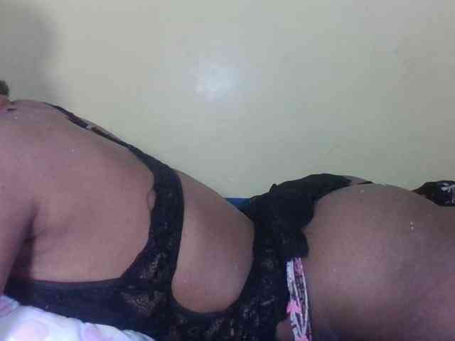Sweetbaby006 webcam