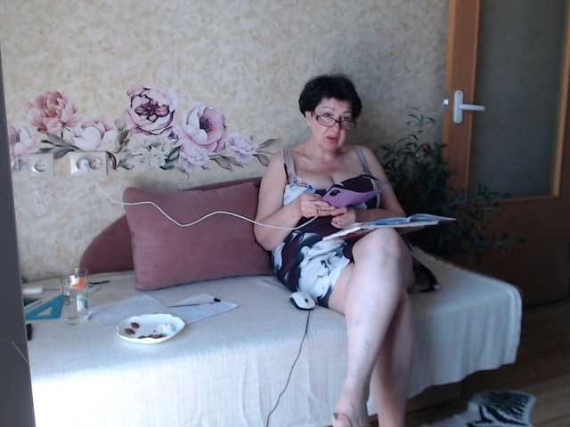 NINA-RICCI live cam on BongaCams