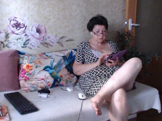 NINA-RICCI live cam on BongaCams