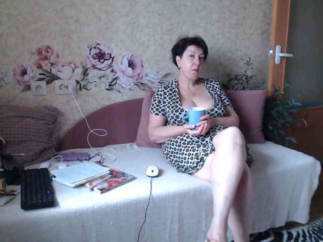 NINA-RICCI Live Webcam on BongaCams