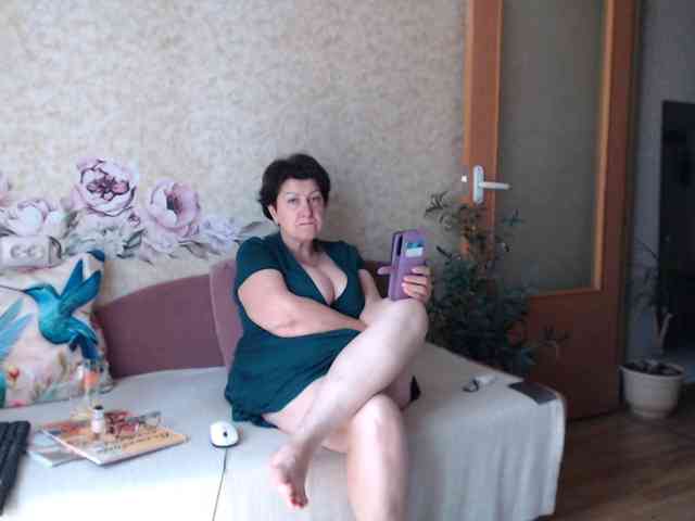 NINA-RICCI