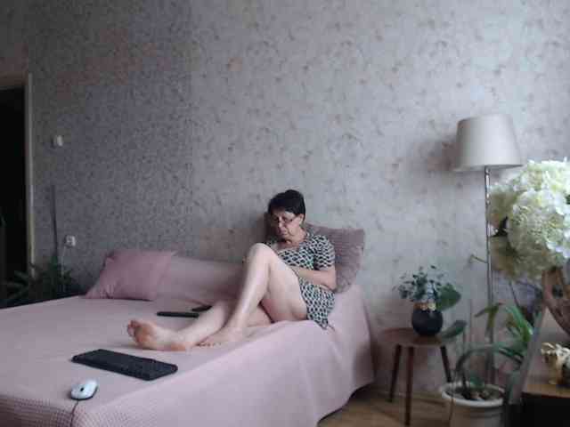 NINA-RICCI