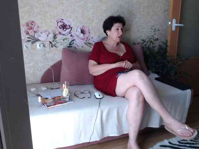 NINA-RICCI