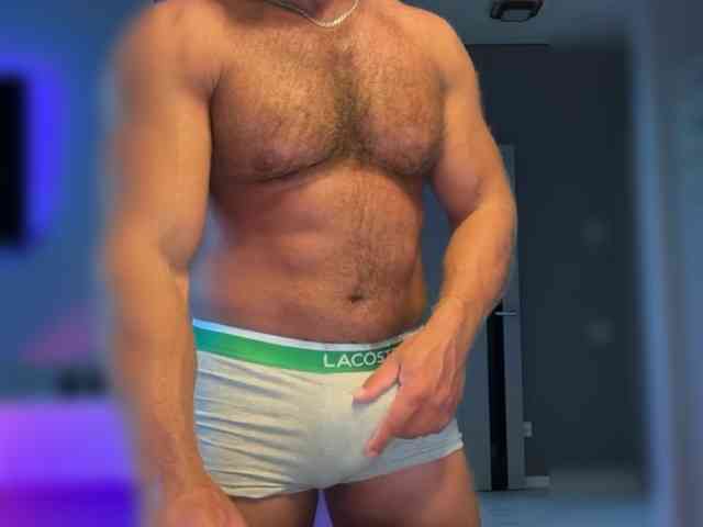 KarlosLab Sex Cam Show