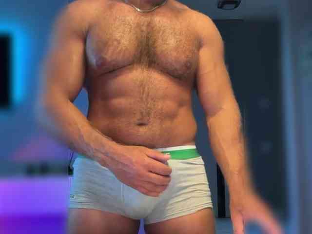 KarlosLab Sex Cam Show