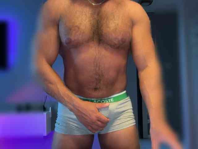 KarlosLab Sex Cam Show