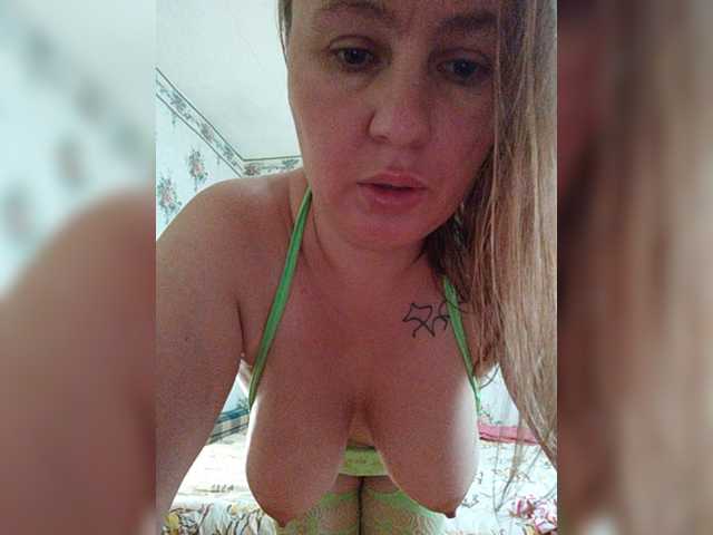Alisa-33 live webcam show