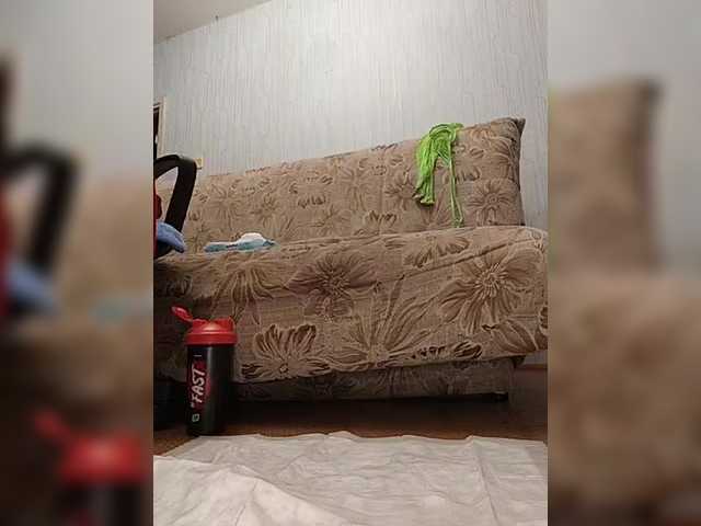 Alisa-33 live cam on BongaCams