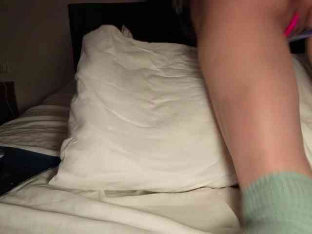 ilona4u Sex Cam Show