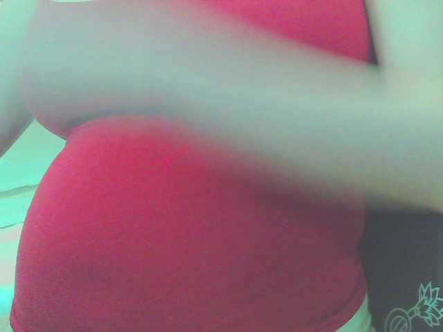KeepmepregO live cam on BongaCams