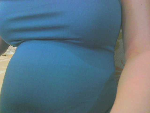 KeepmepregO live cam on BongaCams