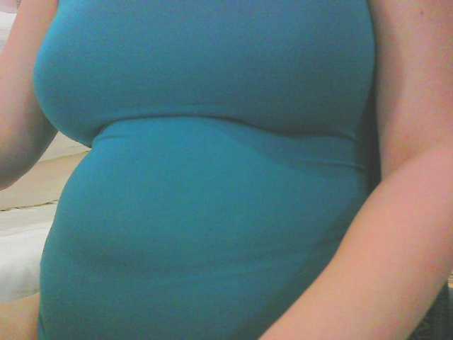 KeepmepregO live cam on BongaCams