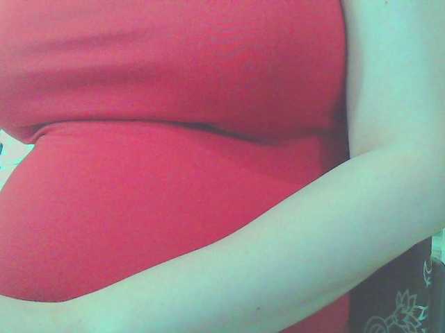 KeepmepregO live cam on BongaCams