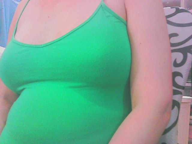keepmepregO live cam preview