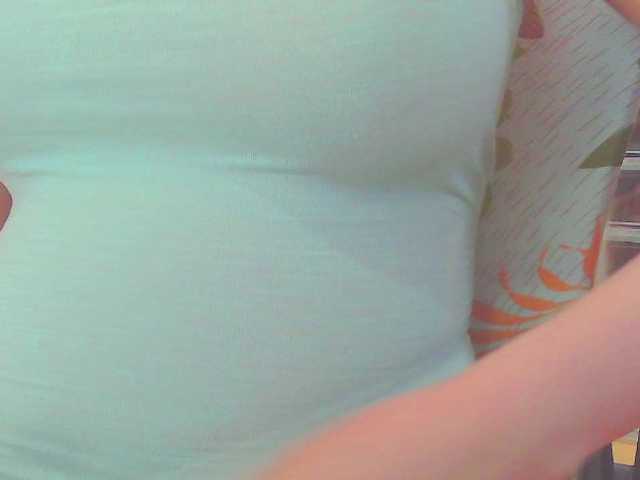 KeepmepregO live cam on BongaCams