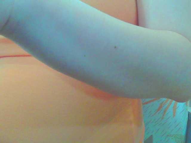 KeepmepregO live cam on BongaCams